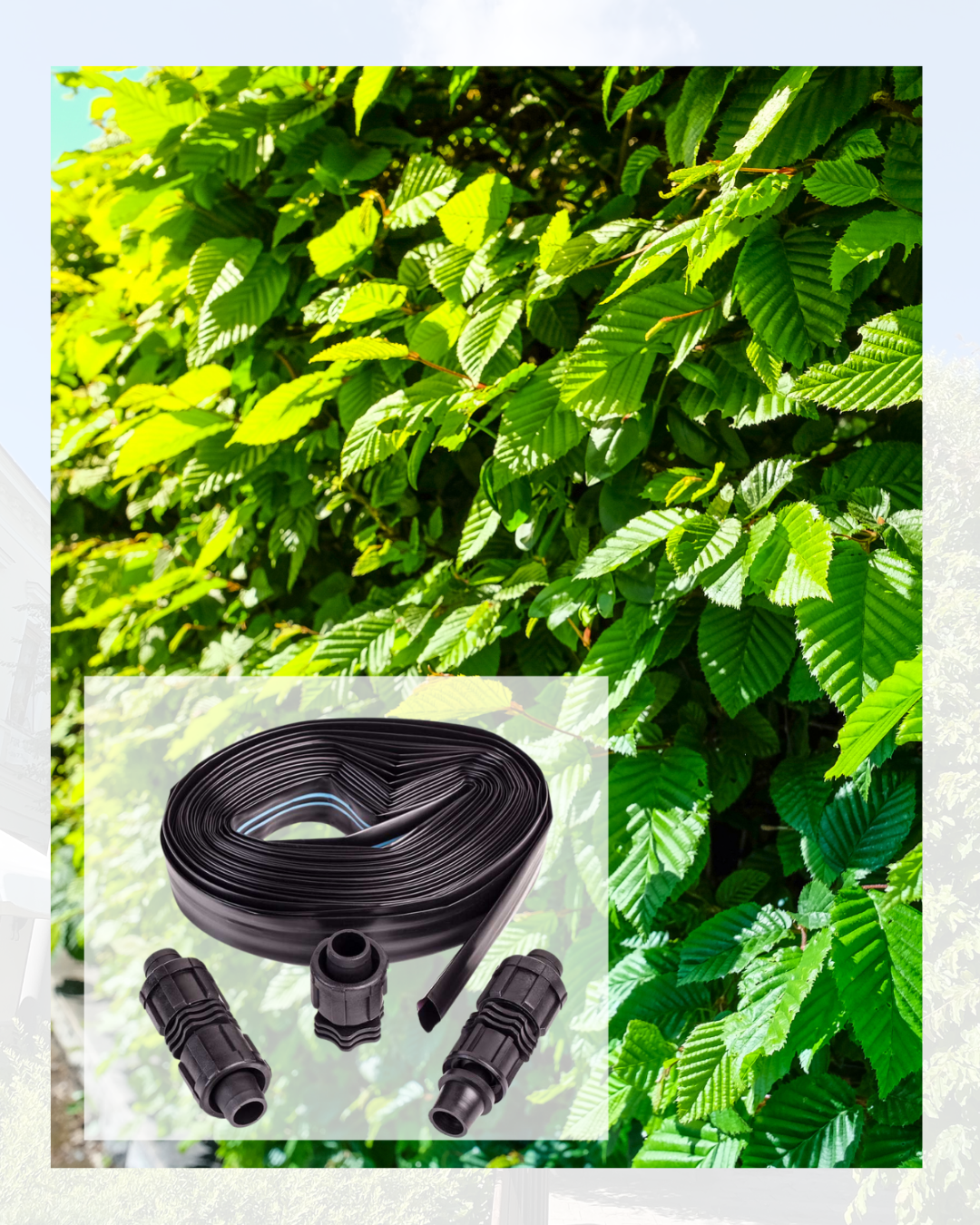 Tubo da giardino nero e raccordi con sfondo verde e foglioso